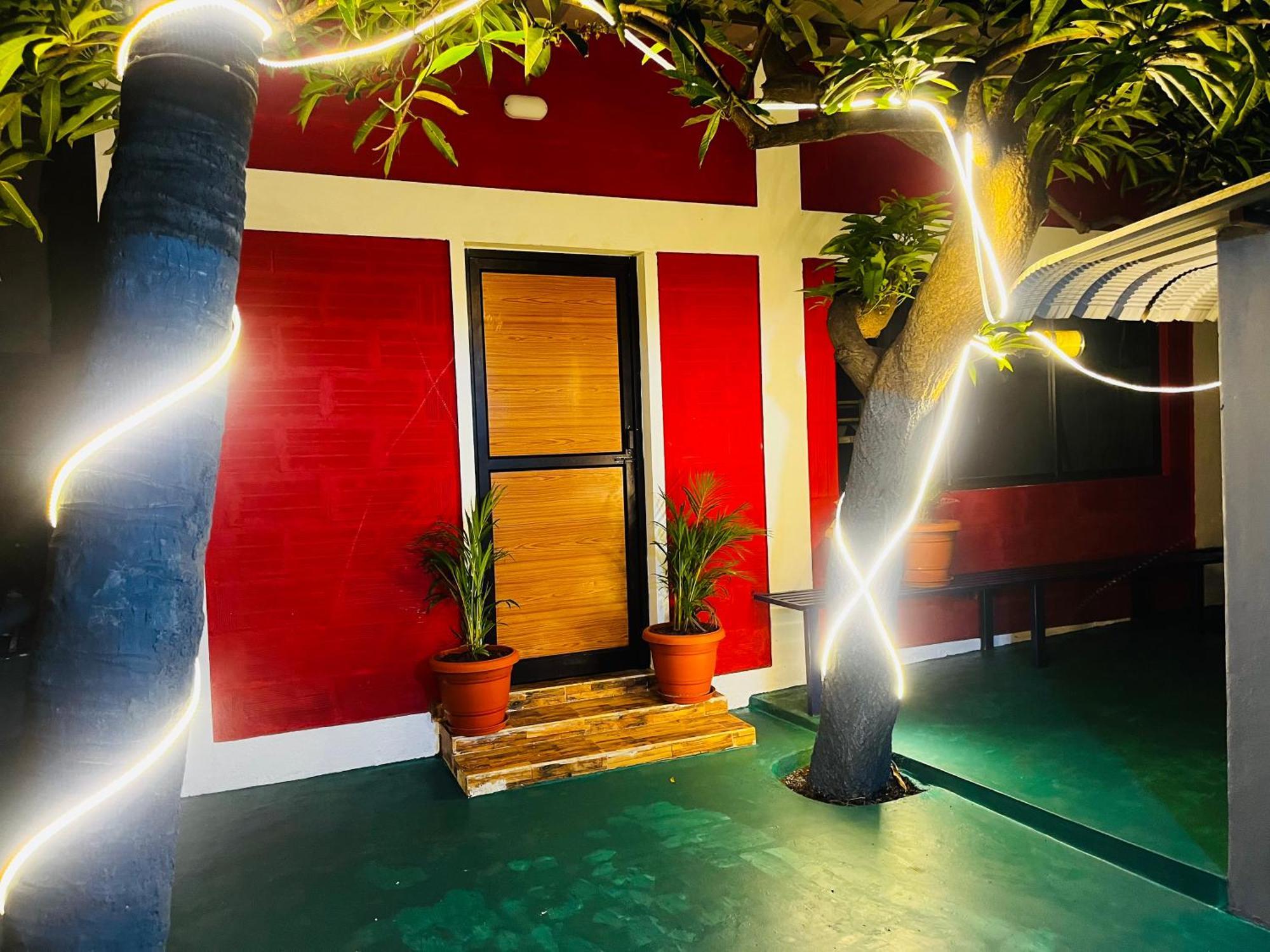 Hostel Kuruku Santhu Colive ポンディシェリ エクステリア 写真